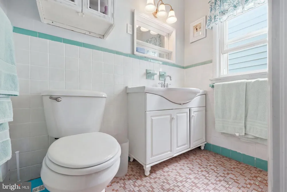 233 39TH STREET Brigantine, NJ 08203