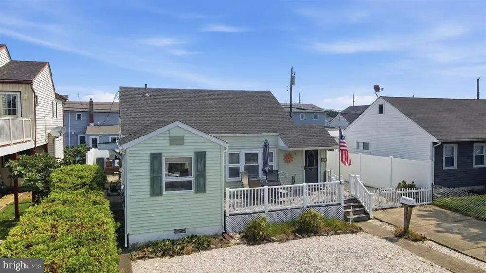 233 39TH STREET Brigantine, NJ 08203
