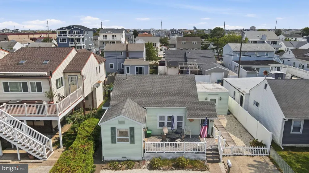 233 39TH STREET Brigantine, NJ 08203
