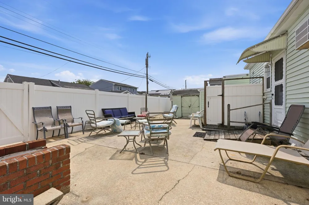233 39TH STREET Brigantine, NJ 08203