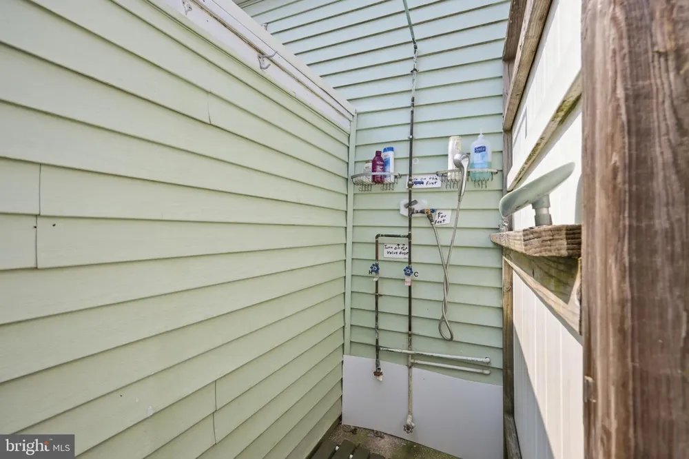 233 39TH STREET Brigantine, NJ 08203