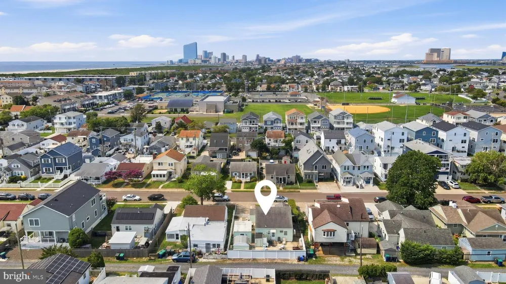 233 39TH STREET Brigantine, NJ 08203