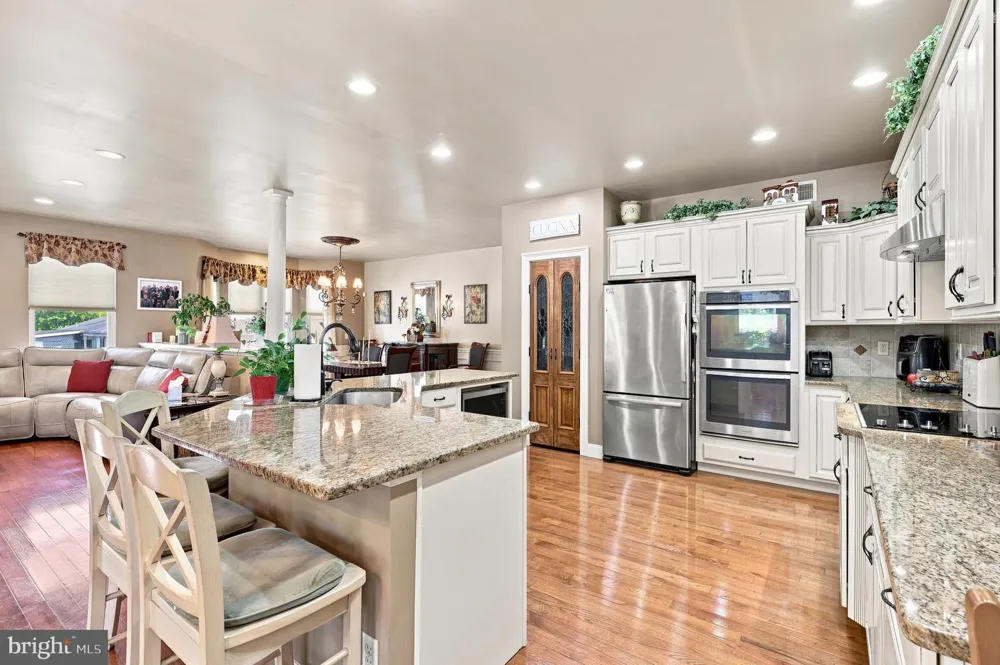 464 2ND ROAD Hammonton, NJ 08037