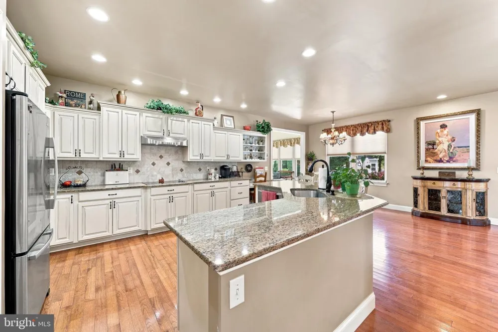 464 2ND ROAD Hammonton, NJ 08037
