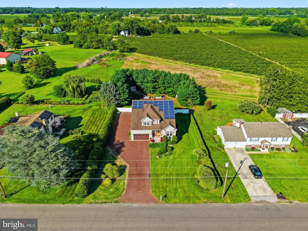 464 2ND ROAD Hammonton, NJ 08037