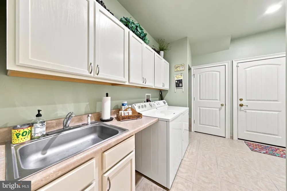 464 2ND ROAD Hammonton, NJ 08037