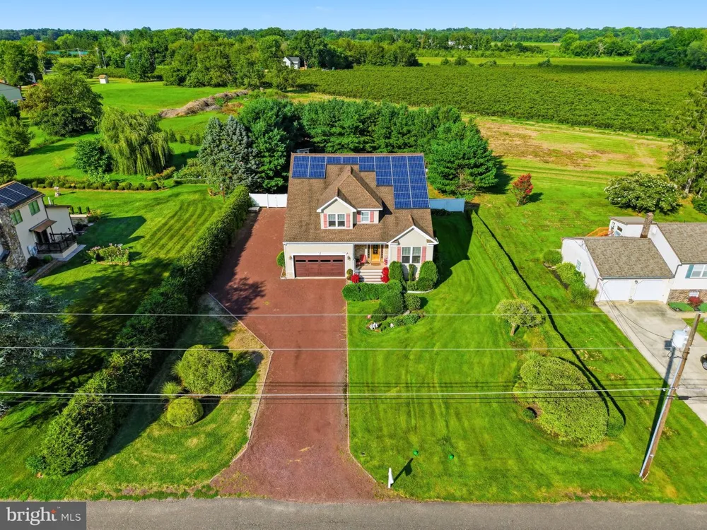 464 2ND ROAD Hammonton, NJ 08037