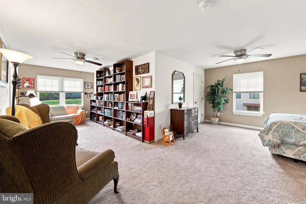 464 2ND ROAD Hammonton, NJ 08037