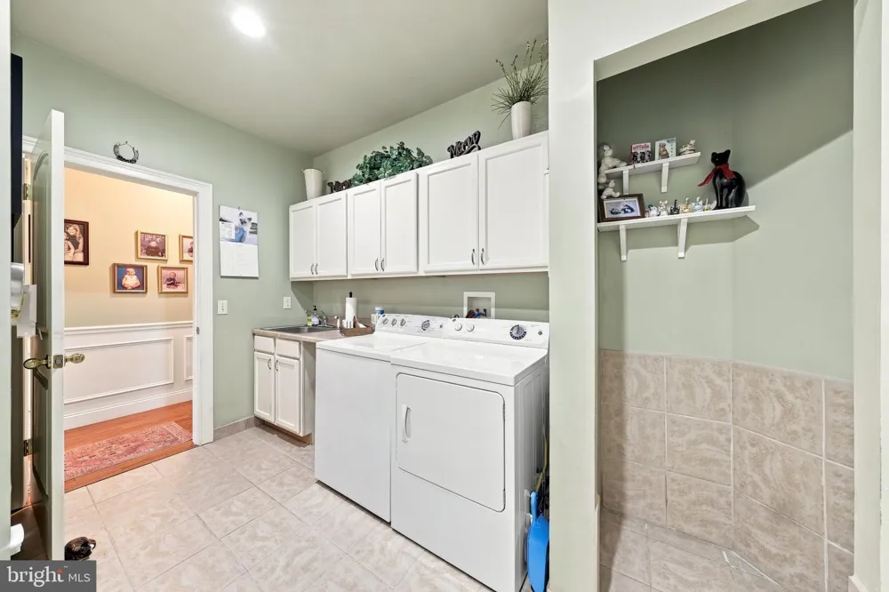 464 2ND ROAD Hammonton, NJ 08037
