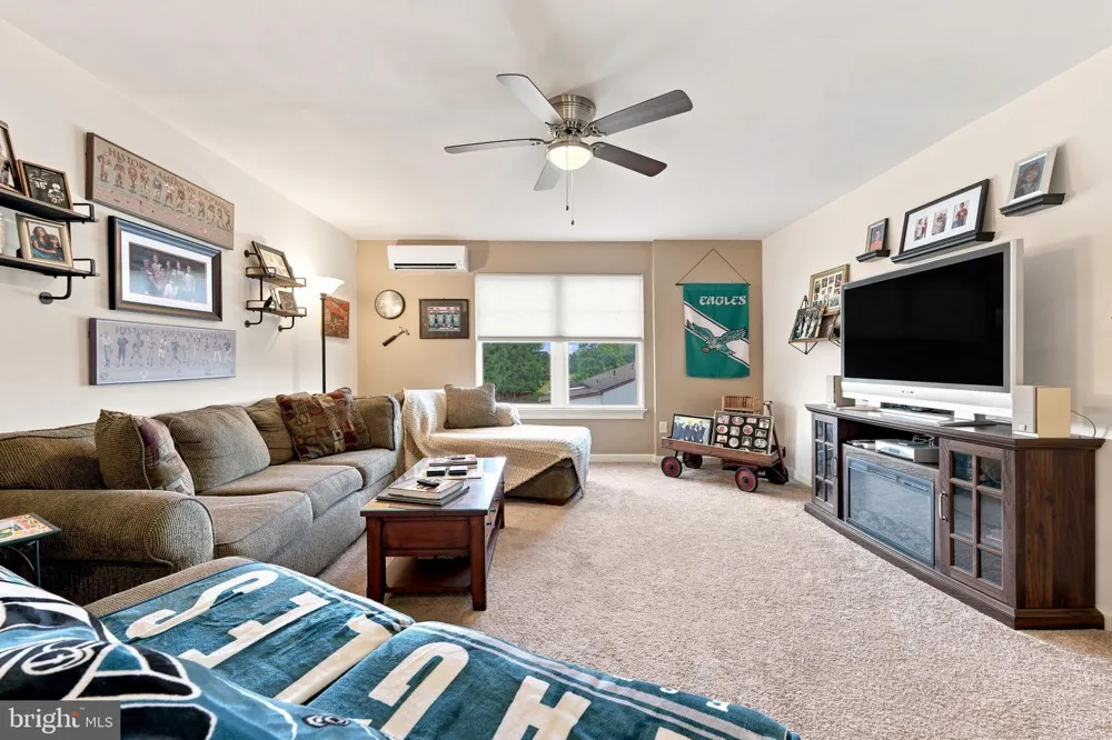 464 2ND ROAD Hammonton, NJ 08037