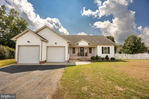 7216 ETONIAN COURT