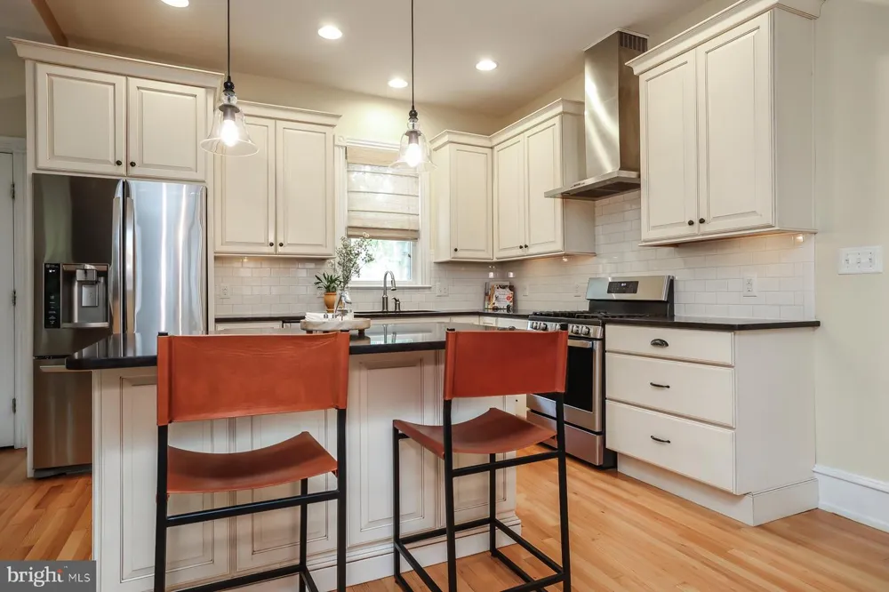 16 E STILES AVENUE Collingswood, NJ 08108