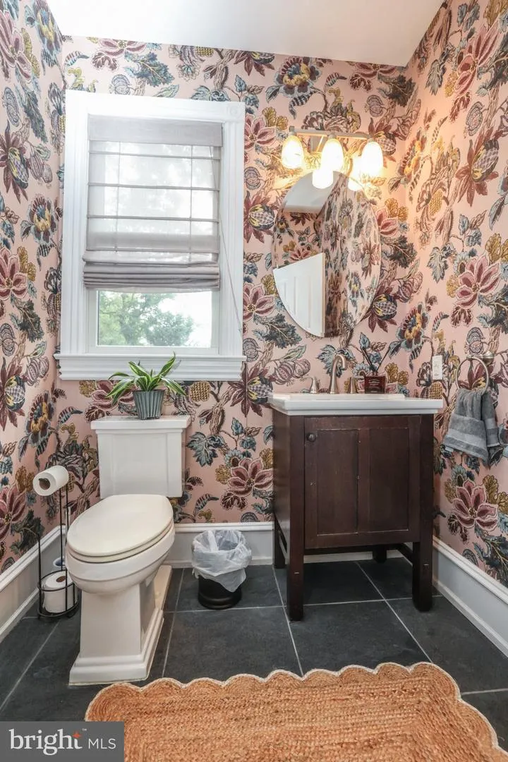 16 E STILES AVENUE Collingswood, NJ 08108