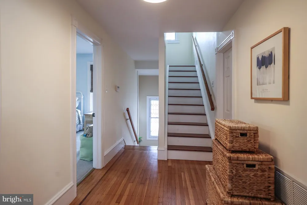 16 E STILES AVENUE Collingswood, NJ 08108