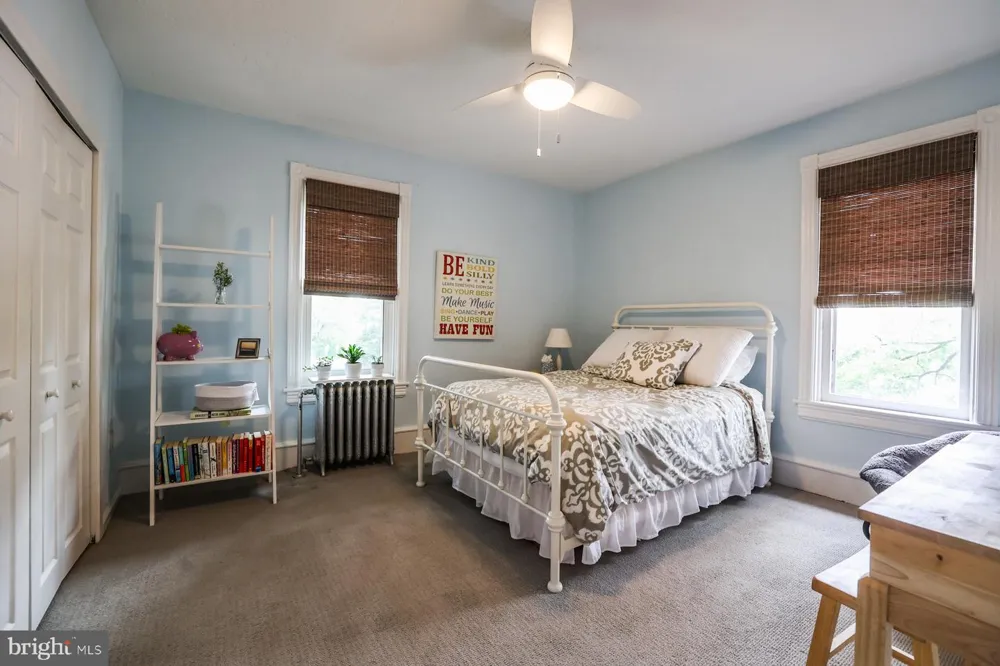 16 E STILES AVENUE Collingswood, NJ 08108