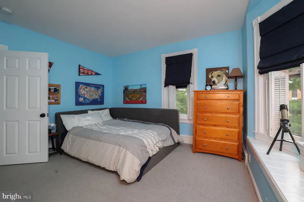 16 E STILES AVENUE Collingswood, NJ 08108