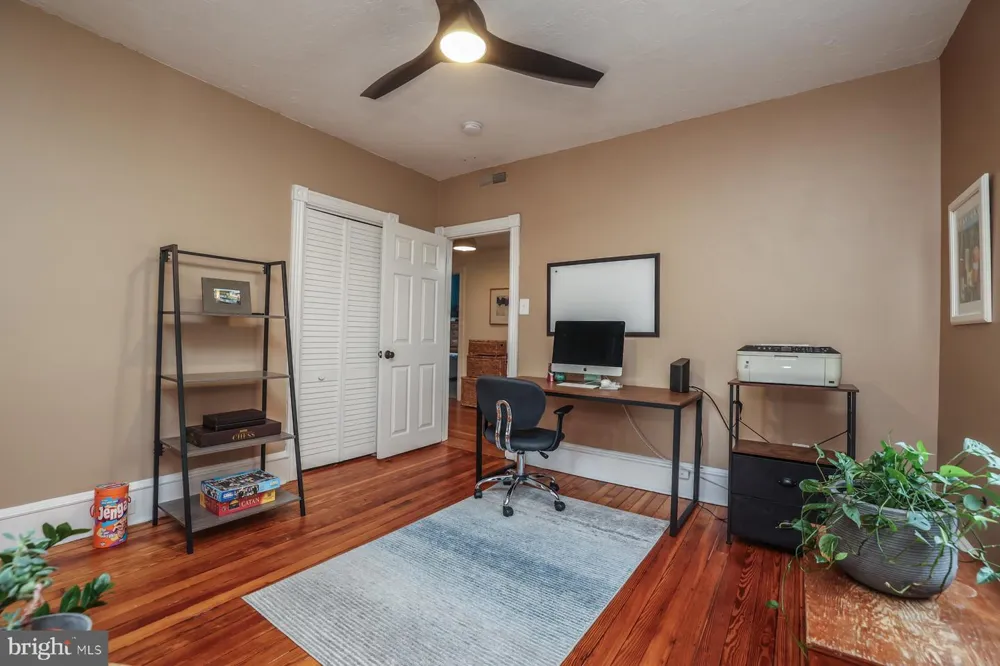 16 E STILES AVENUE Collingswood, NJ 08108