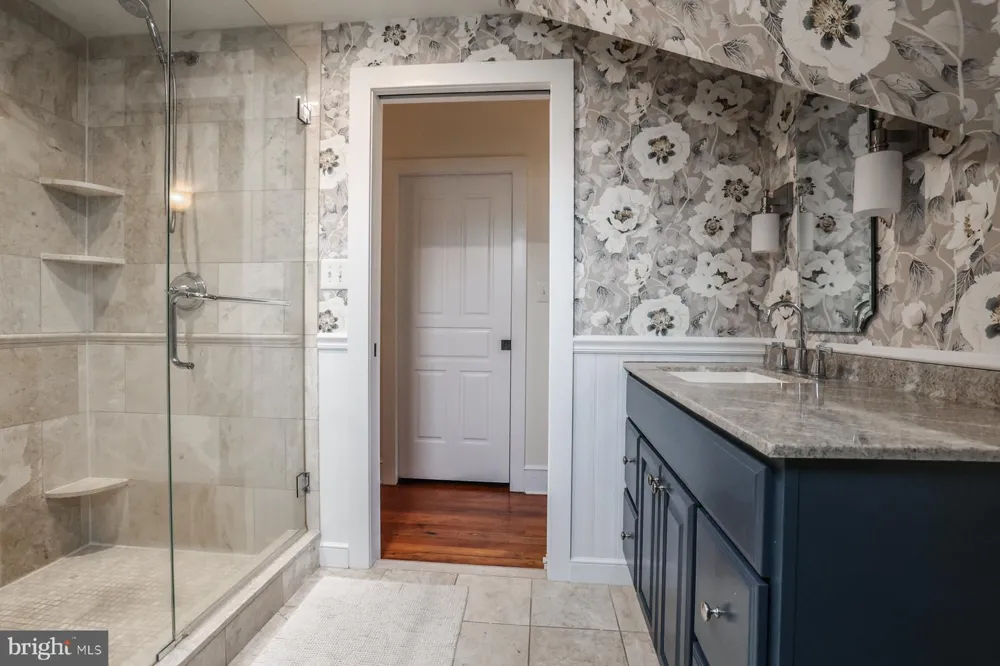 16 E STILES AVENUE Collingswood, NJ 08108