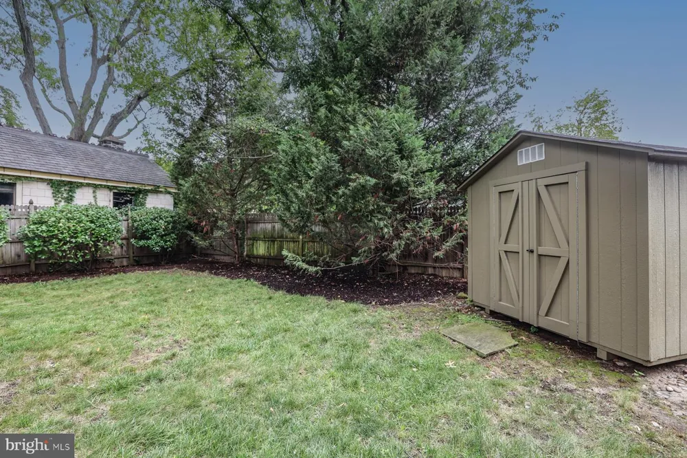16 E STILES AVENUE Collingswood, NJ 08108