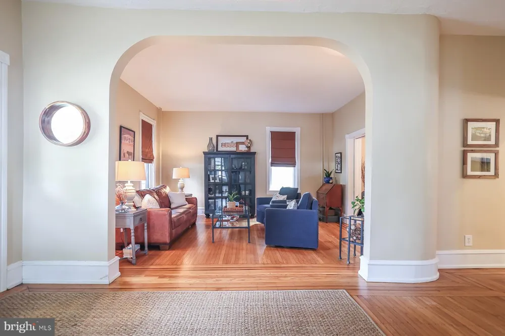 16 E STILES AVENUE Collingswood, NJ 08108