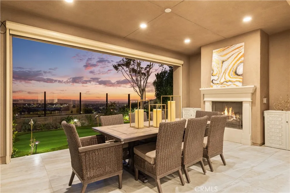 5512 Heritage Oak Drive Lake Forest, CA 92679