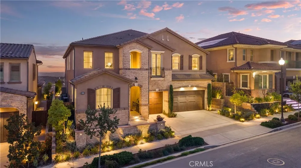 5512 Heritage Oak Drive Lake Forest, CA 92679