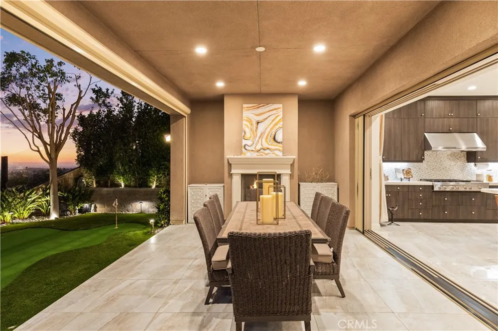 5512 Heritage Oak Drive Lake Forest, CA 92679