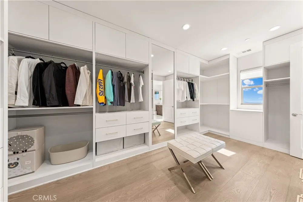 5512 Heritage Oak Drive Lake Forest, CA 92679