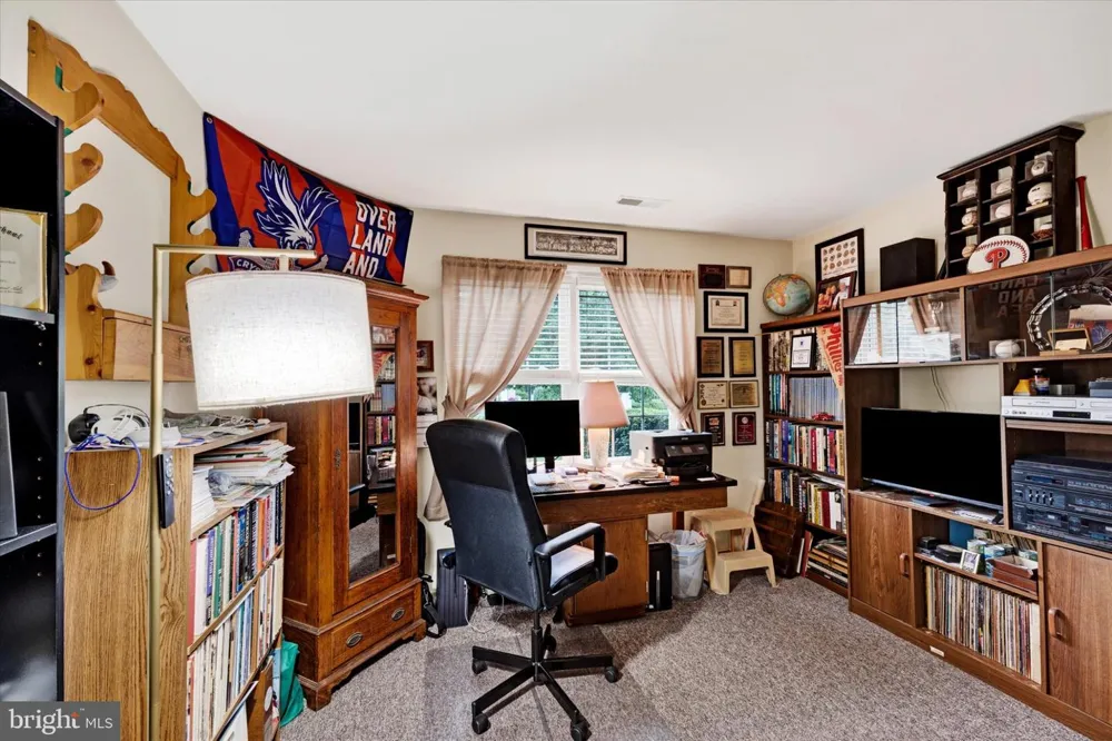 19 SCENIC DRIVE Myerstown, PA 17067