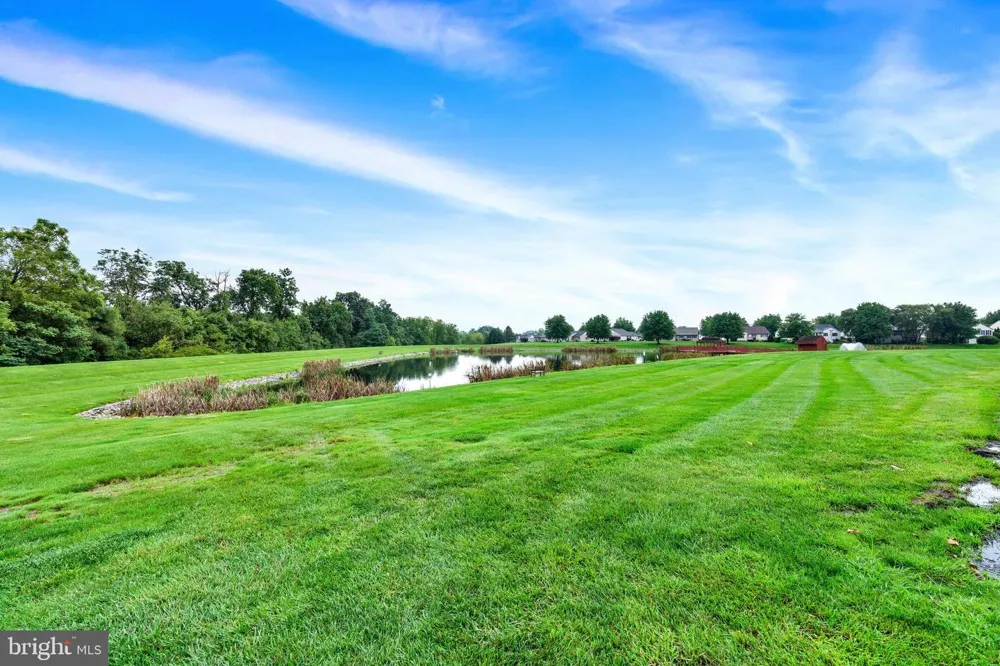 19 SCENIC DRIVE Myerstown, PA 17067