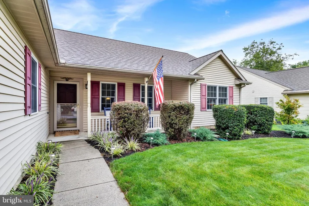 19 SCENIC DRIVE Myerstown, PA 17067