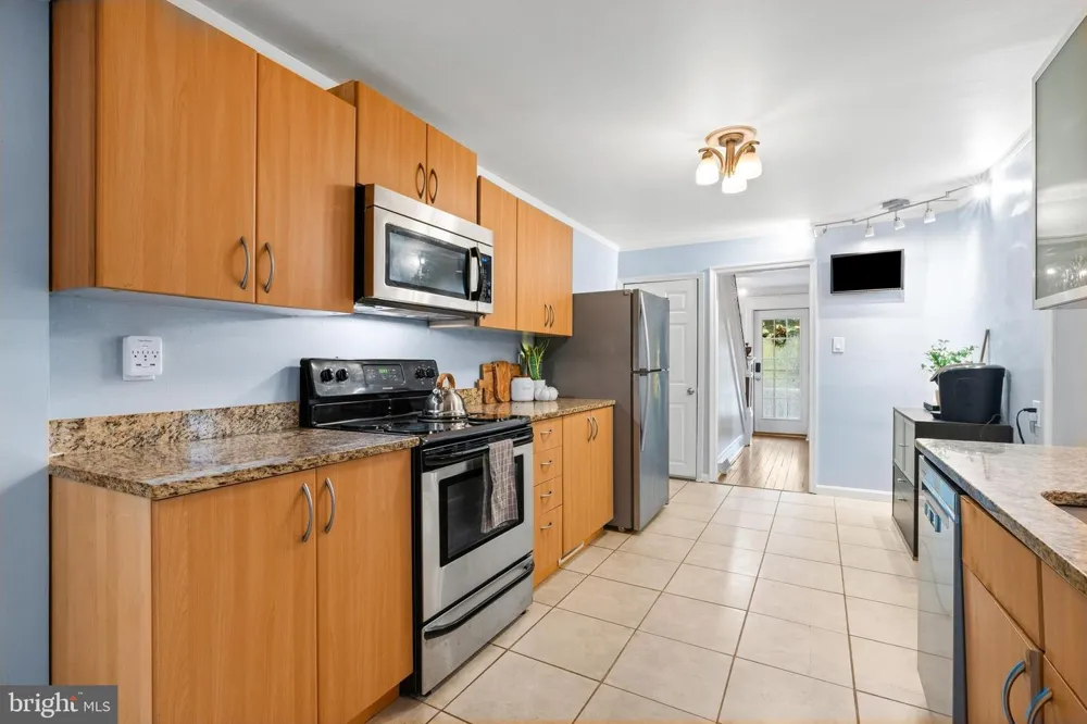 43 E C STREET Brunswick, MD 21716