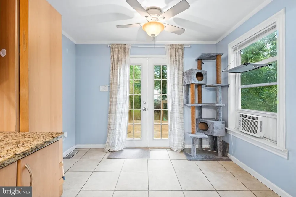 43 E C STREET Brunswick, MD 21716