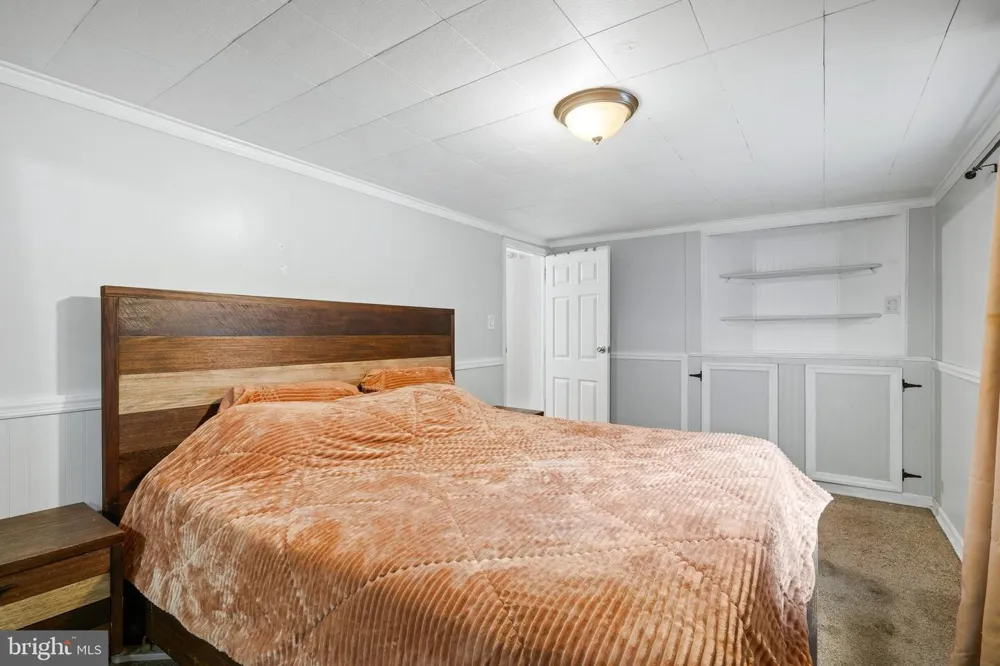 43 E C STREET Brunswick, MD 21716