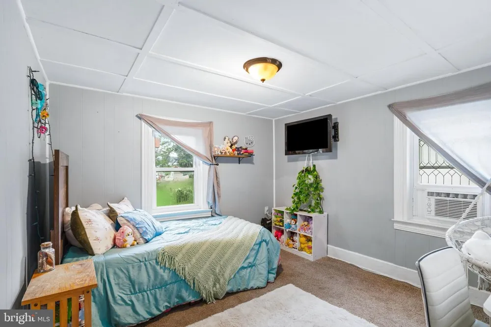 43 E C STREET Brunswick, MD 21716