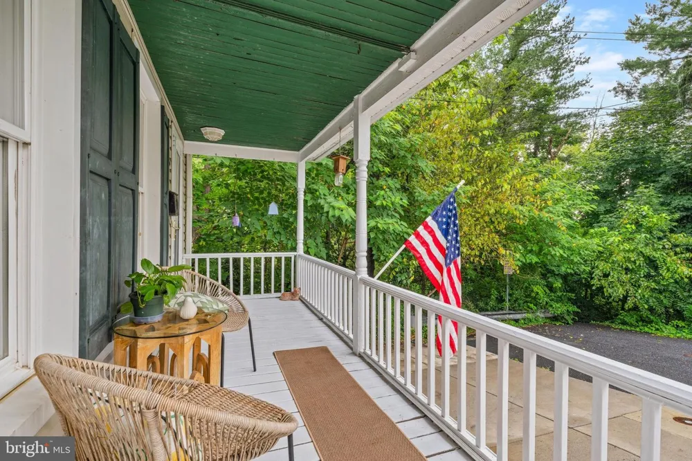 43 E C STREET Brunswick, MD 21716