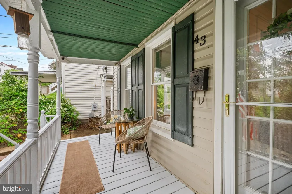 43 E C STREET Brunswick, MD 21716