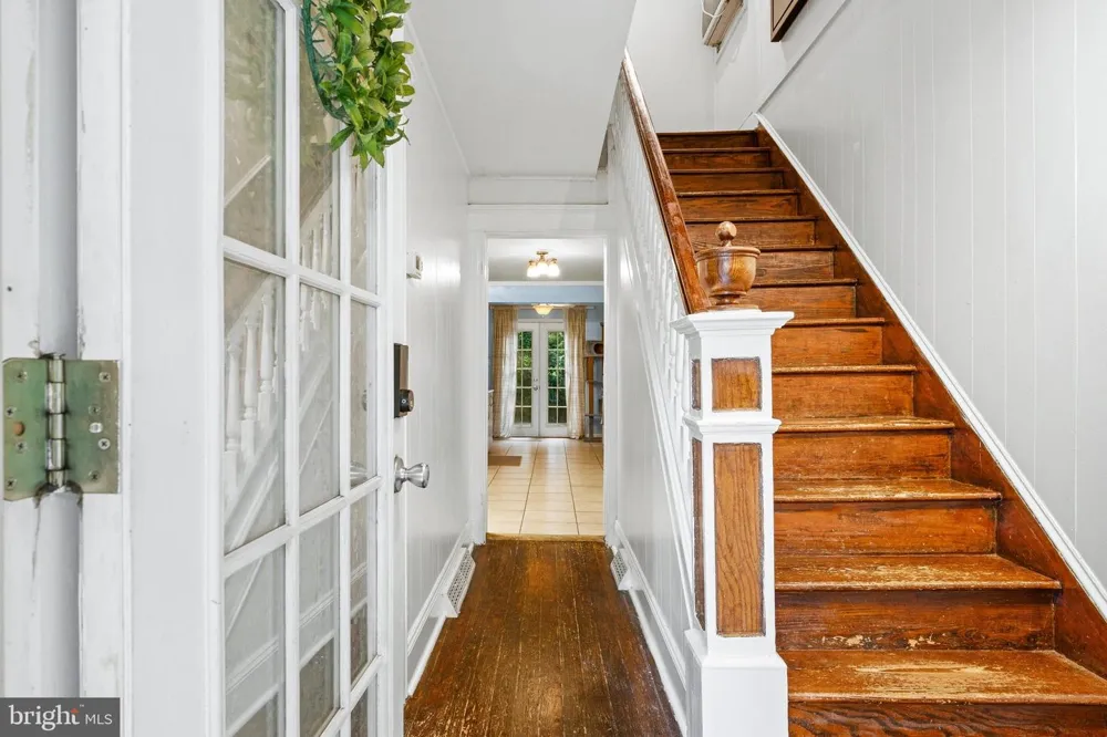 43 E C STREET Brunswick, MD 21716
