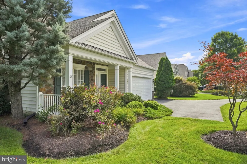 108 PETUNIA DRIVE Kennett Square, PA 19348