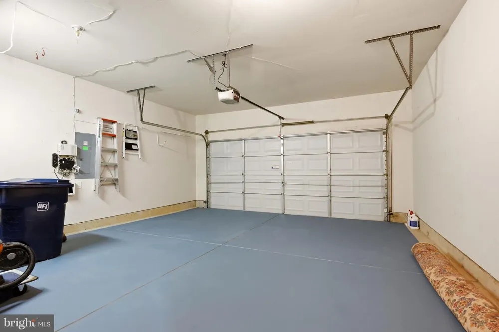 108 PETUNIA DRIVE Kennett Square, PA 19348