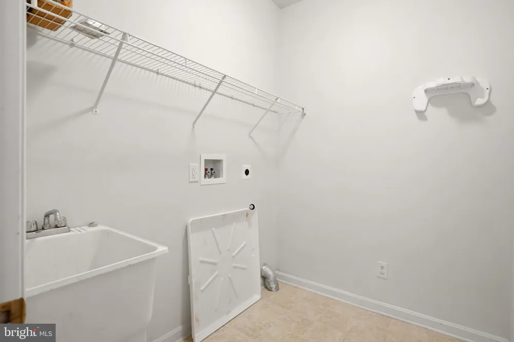 108 PETUNIA DRIVE Kennett Square, PA 19348