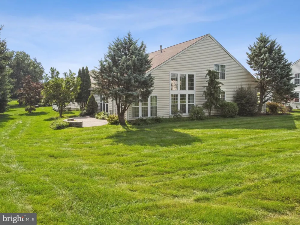 108 PETUNIA DRIVE Kennett Square, PA 19348