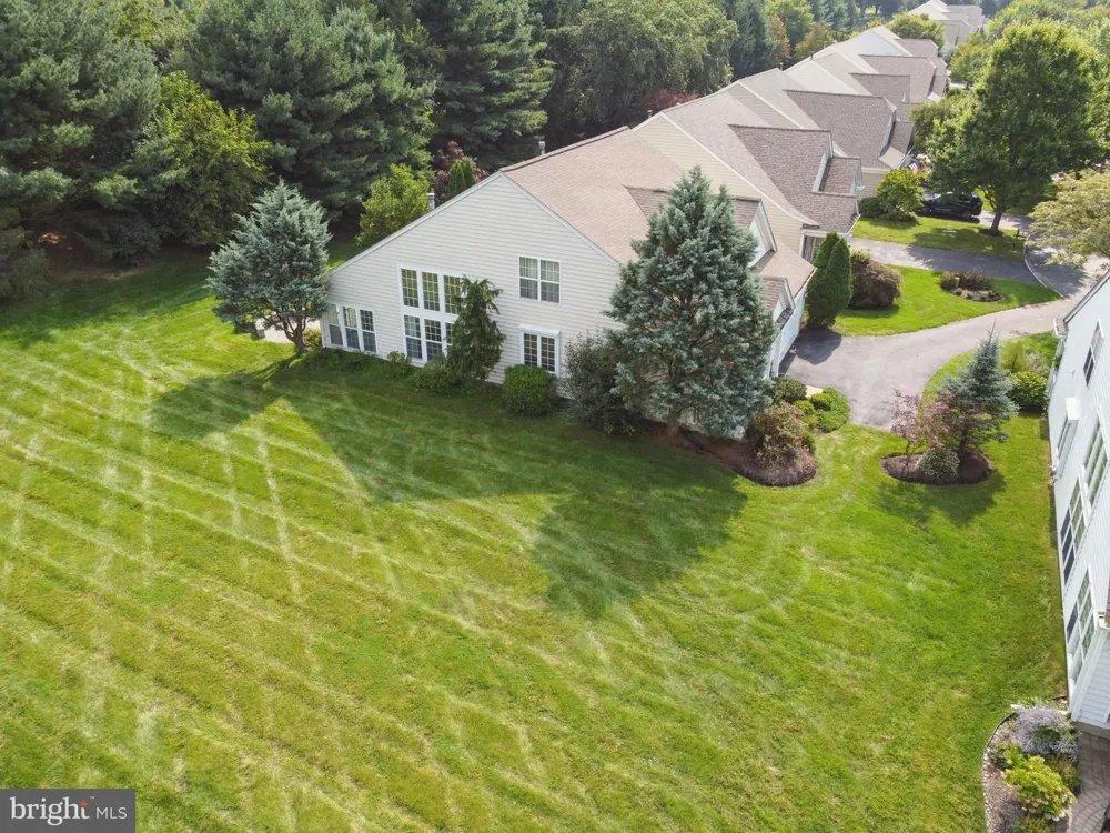108 PETUNIA DRIVE Kennett Square, PA 19348