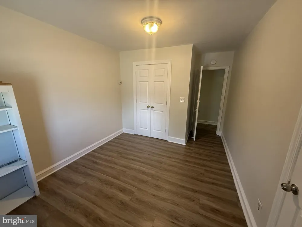 402 SPRINGFIELD ROAD Clifton Heights, PA 19018