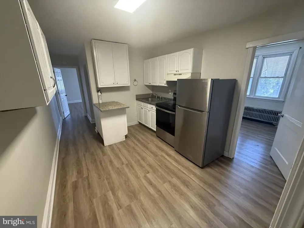 402 SPRINGFIELD ROAD Clifton Heights, PA 19018