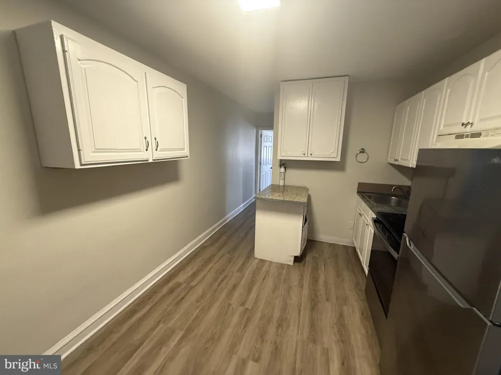 402 SPRINGFIELD ROAD Clifton Heights, PA 19018