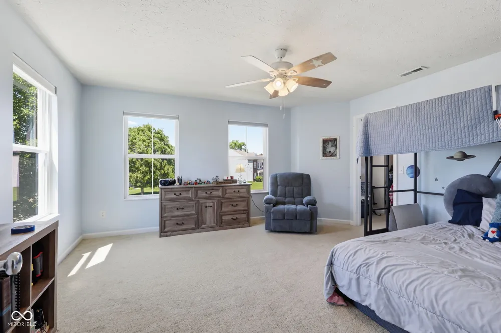 4789 Summit Lake Place Indianapolis, IN 46239