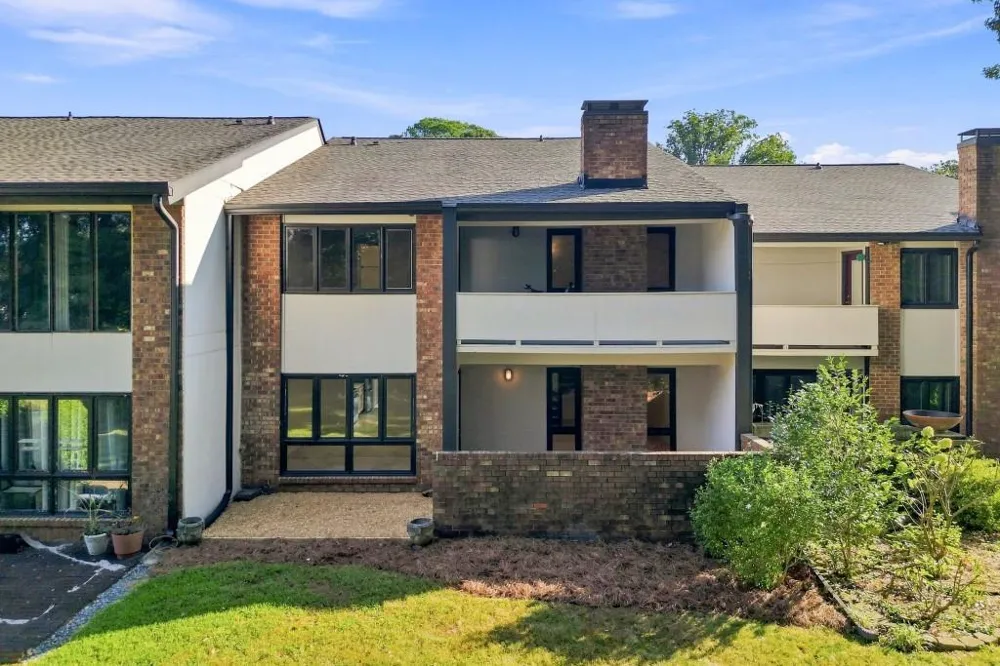 3229 Clairmont North NE Atlanta, GA 30329