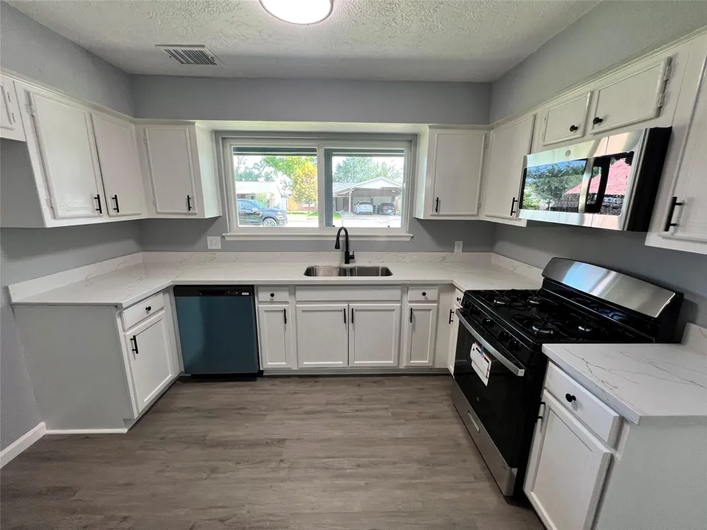 17023 Sunshine Street Houston, TX 77049