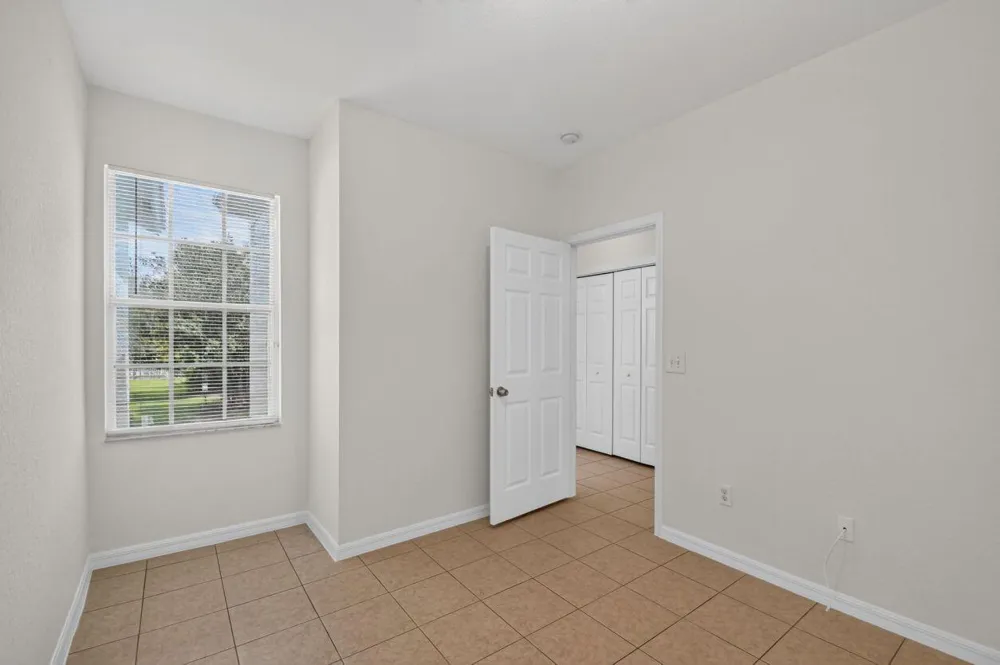 5155 WHITE OLEANDER West Palm Beach, FL 33415